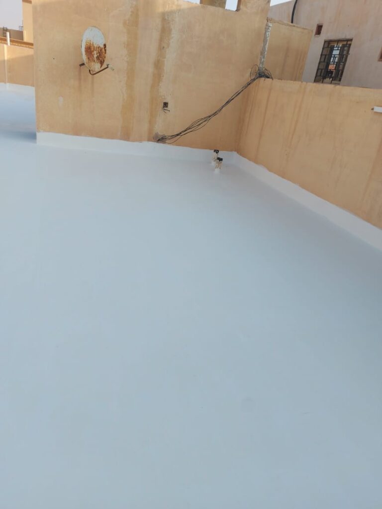 شركة العوازل في الرياض: أفضل الخيارات لعزل منزلك