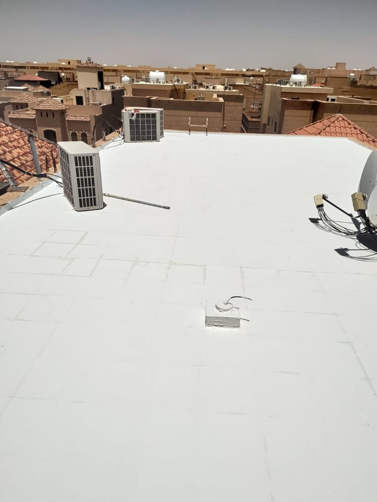 أفضل خدمات العزل المائي للأسطح في الرياض