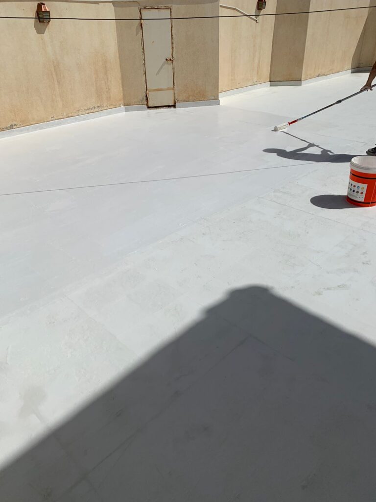 تقنيات عزل الأسطح الحديثة والمبتكرة لتحقيق الحماية الأمثل