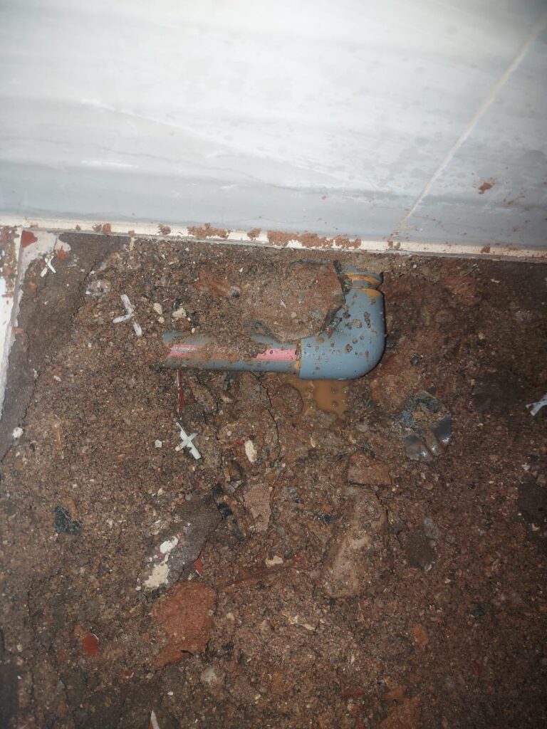 أسباب تسرب المياه في الخزانات الأرضية وطرق عزلها الفعالة